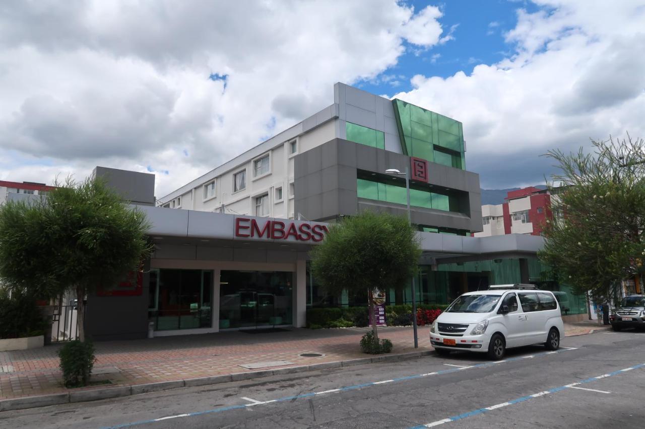 Embassy Quito Hotel Exterior foto